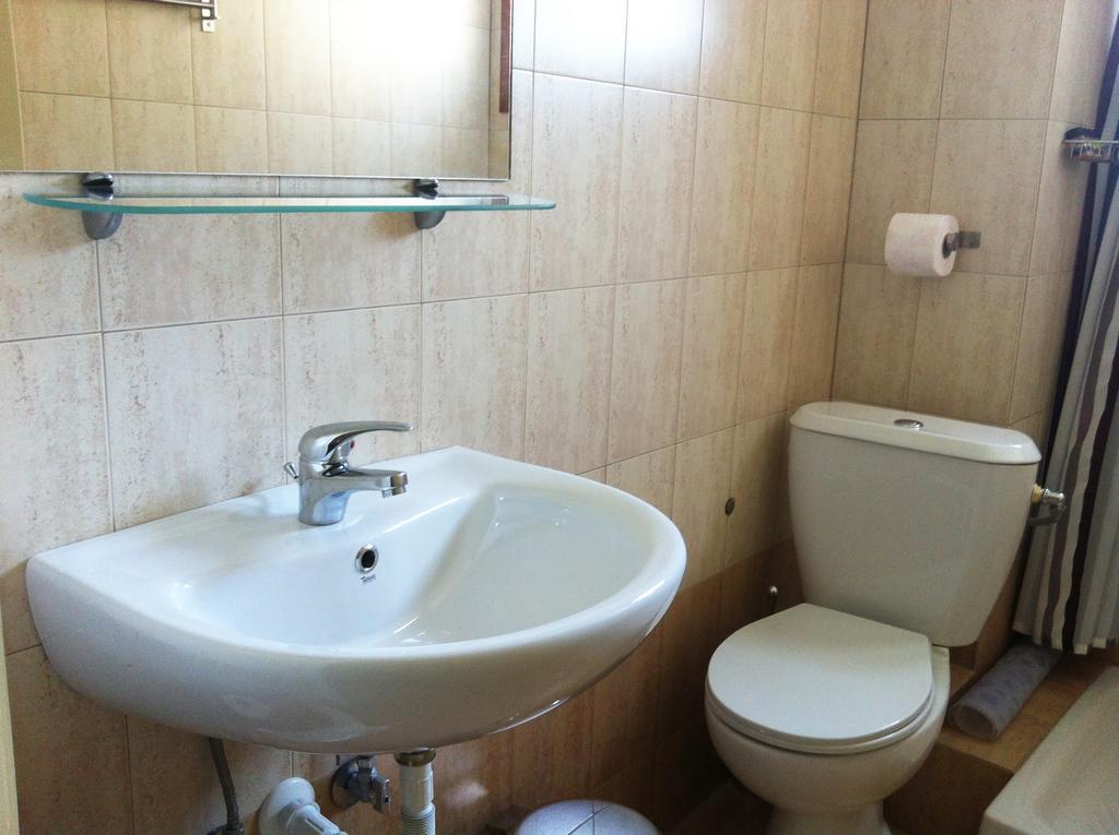 Guesthouse Kolenti ปอร์เตเรีย ภายนอก รูปภาพ