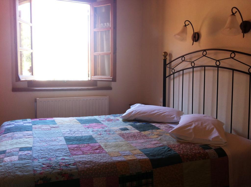 Guesthouse Kolenti ปอร์เตเรีย ภายนอก รูปภาพ